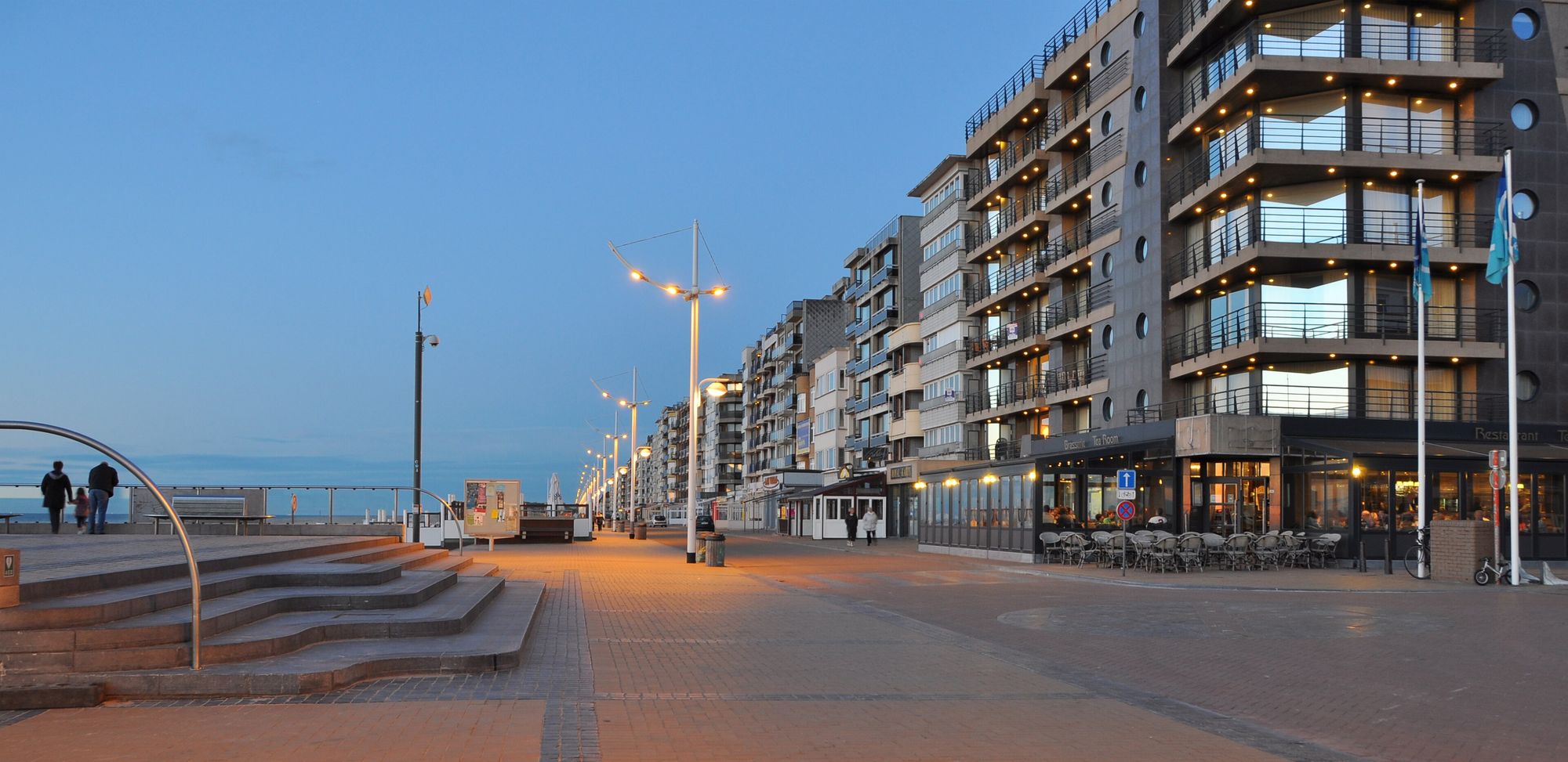 Appartementen aan de zeedijk van Koksijde